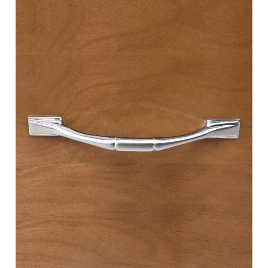 4.75"W Brushed Nickel Door/Drawer Pull P-7